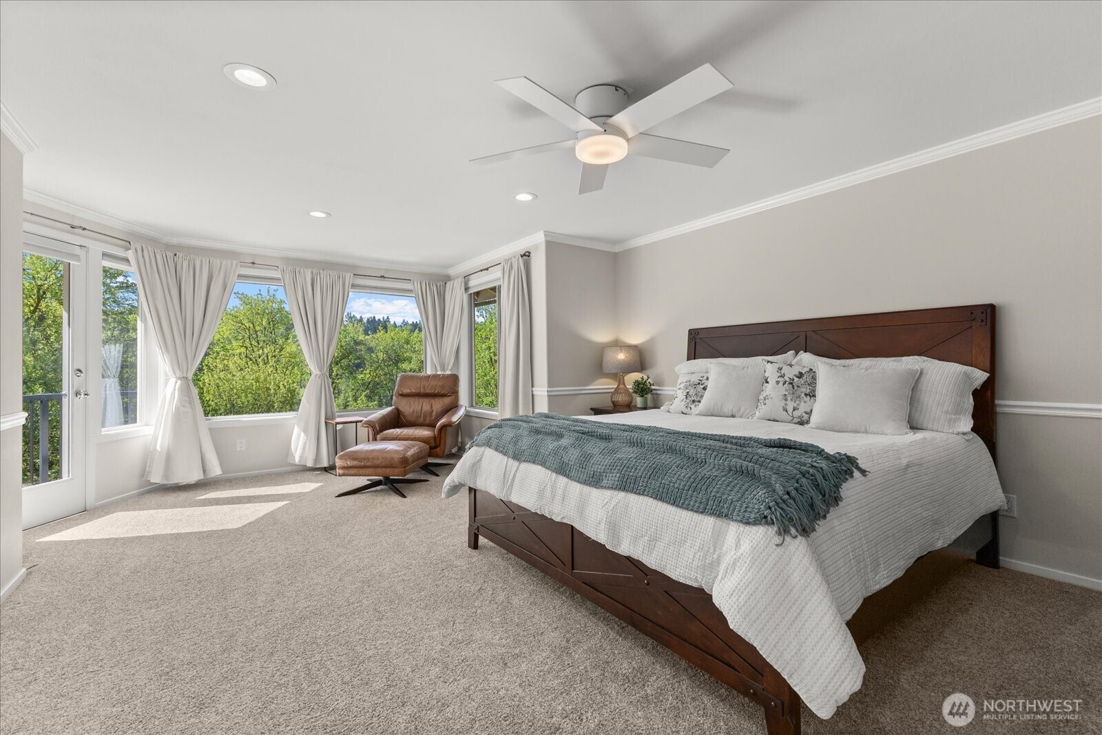 13032 204th Place SE, Issaquah, WA 98027