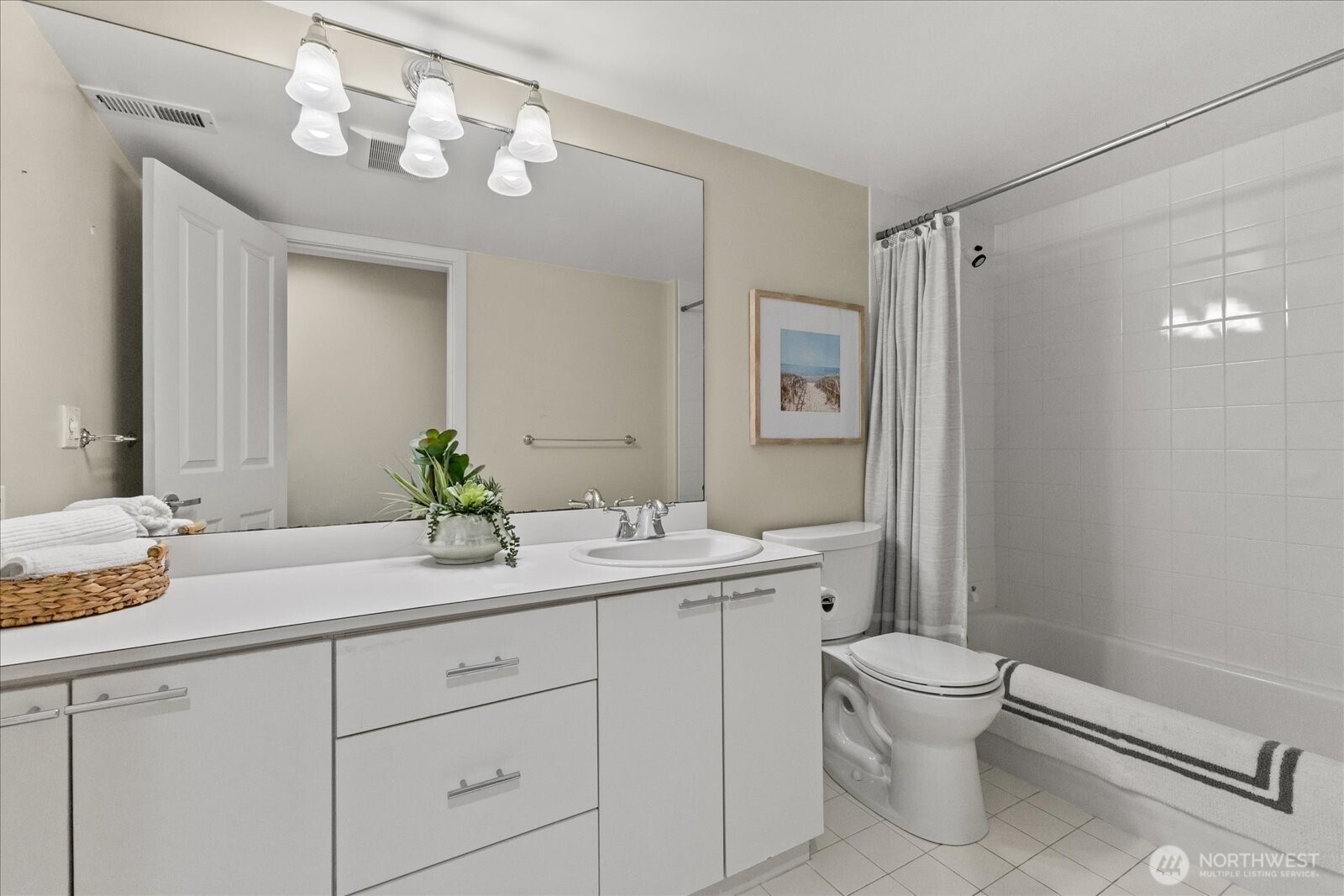 13032 204th Place SE, Issaquah, WA 98027