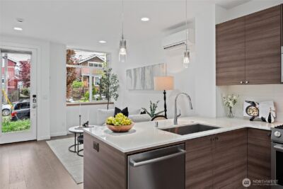 1120 24th Avenue S, Seattle, WA 98144 - Photo 9