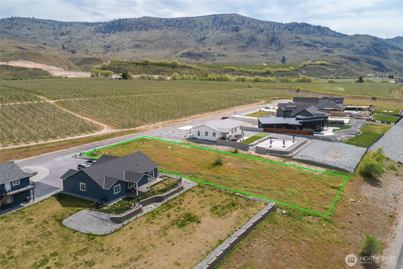 13 E Shore Court , Orondo, WA 98843