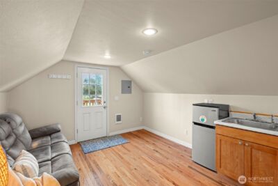 905 115th Street S, Tacoma, WA 98444 - Photo 15