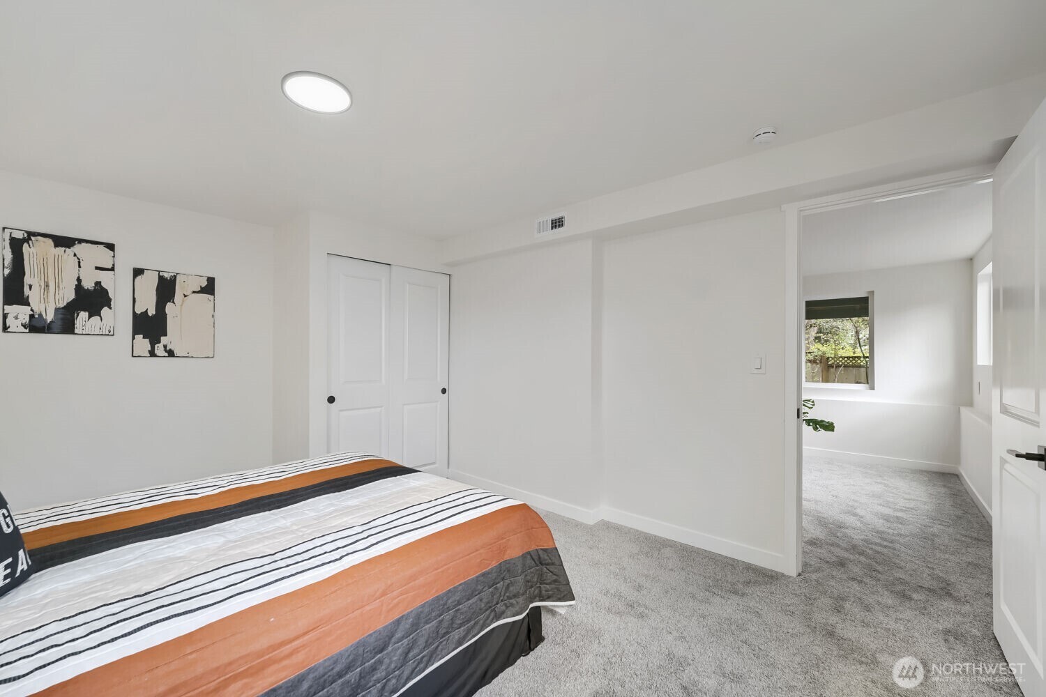 1302 SW 125th Place , Burien, WA 98146