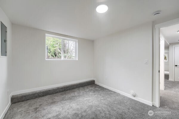 1302 SW 125th Place , Burien, WA 98146