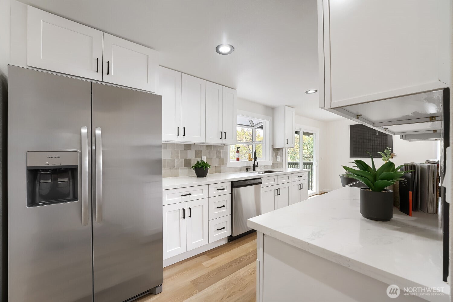 1302 SW 125th Place , Burien, WA 98146