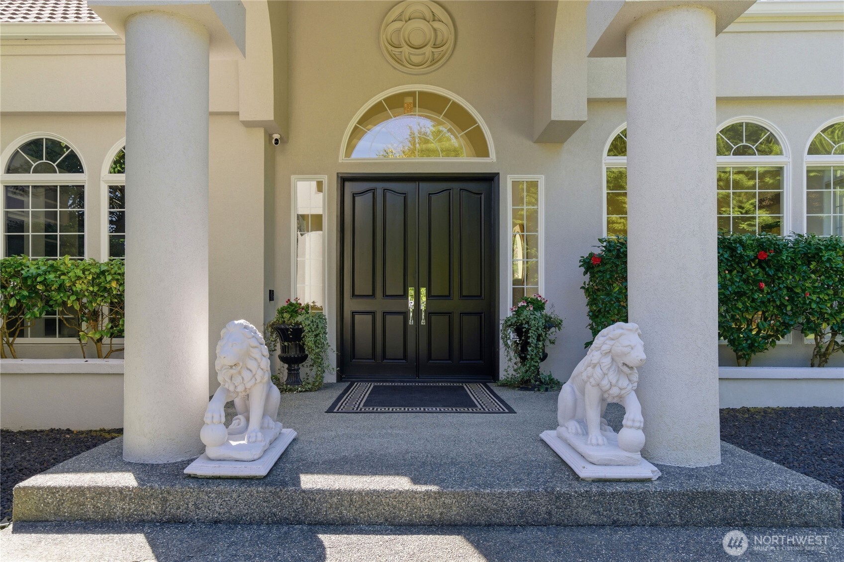 19267 NE 149th Street , Woodinville, WA 98077