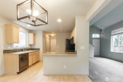 22463 SE 244th Street , Maple Valley, WA 98038 - Photo 5