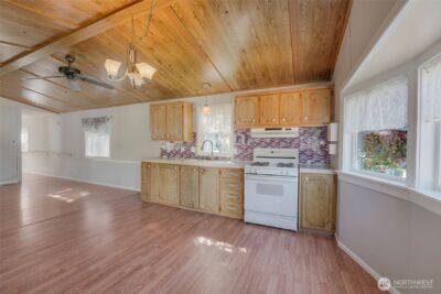 9403 Pierce Lane #22, Sedro Woolley, WA 98284 - Photo 8