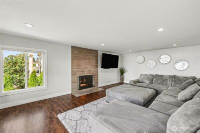 9544 Lake Washington Boulevard NE, Bellevue, WA 98004 - Photo 4
