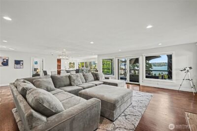 9544 Lake Washington Boulevard NE, Bellevue, WA 98004 - Photo 5