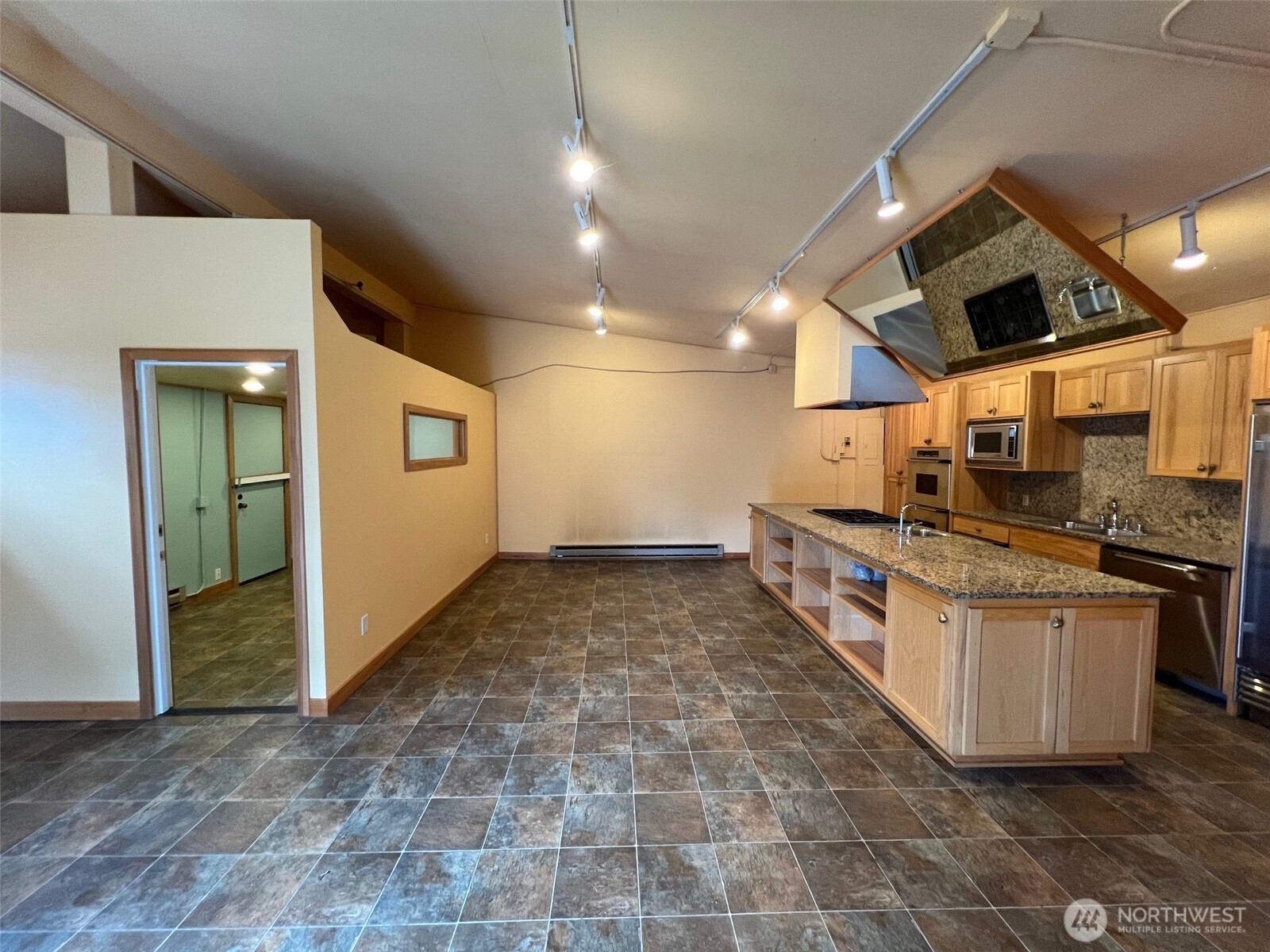 6915 Evergreen Way , Everett, WA 98203