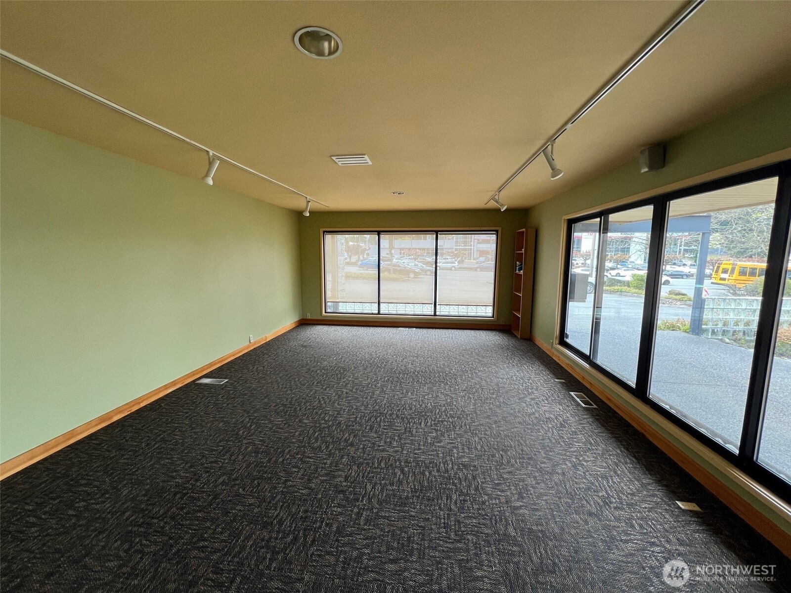 6915 Evergreen Way , Everett, WA 98203