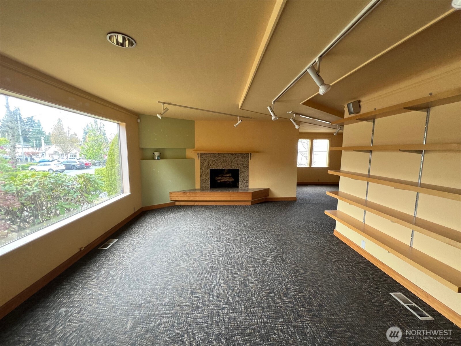 6915 Evergreen Way , Everett, WA 98203