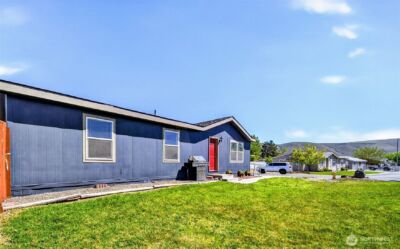 520 New Gate Drive , Prosser, WA 99350 - Photo 1