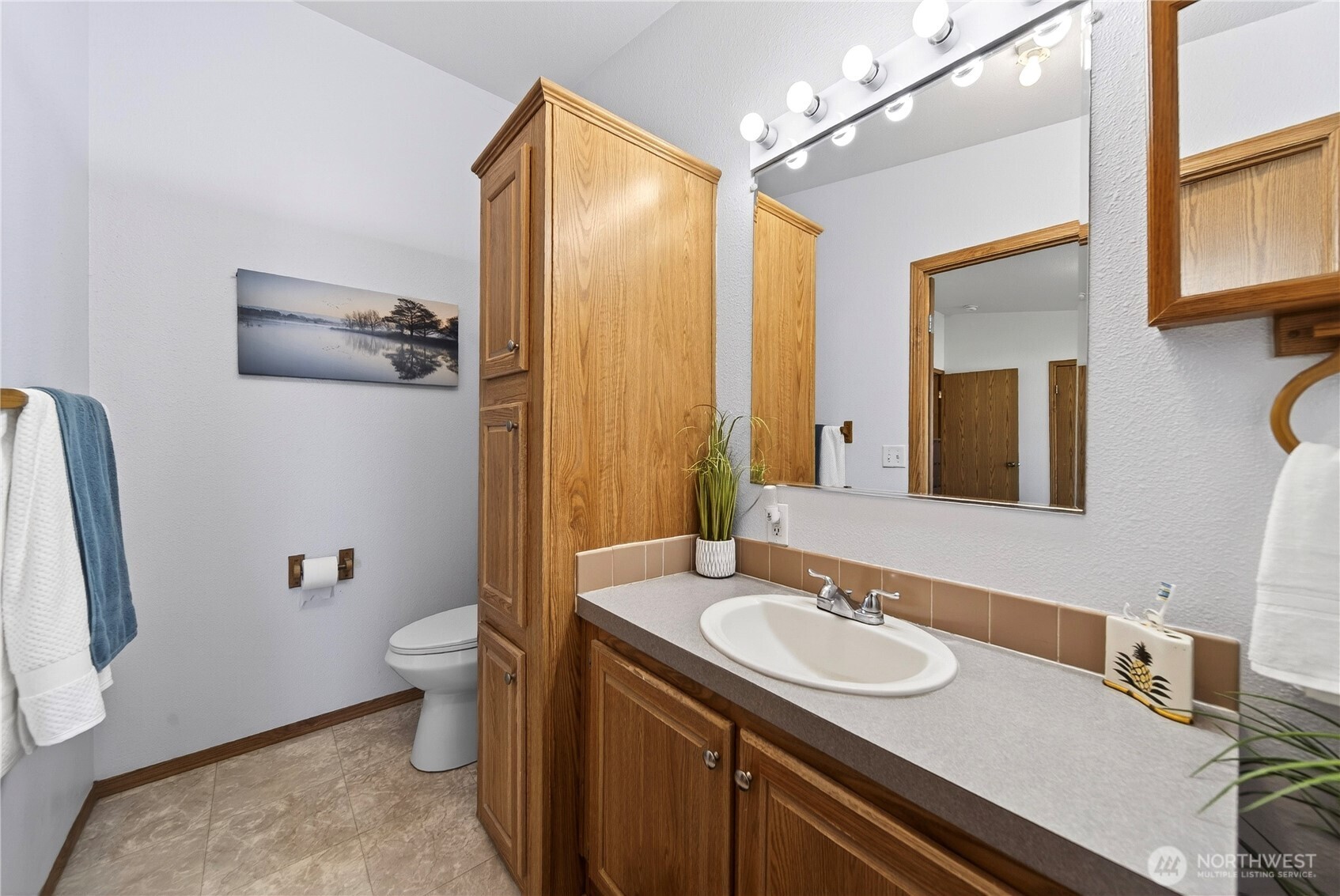 520 New Gate Drive , Prosser, WA 99350