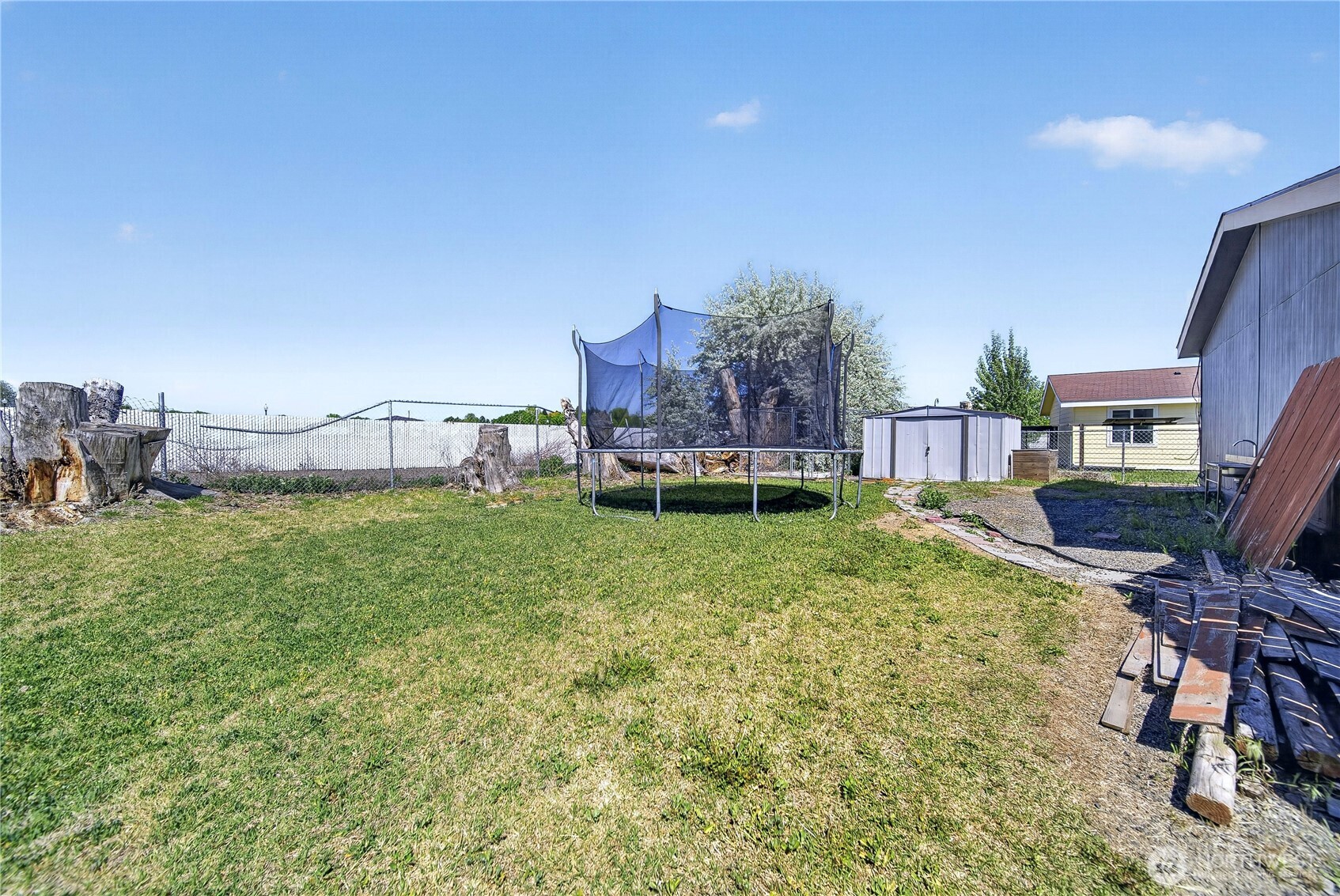 520 New Gate Drive , Prosser, WA 99350