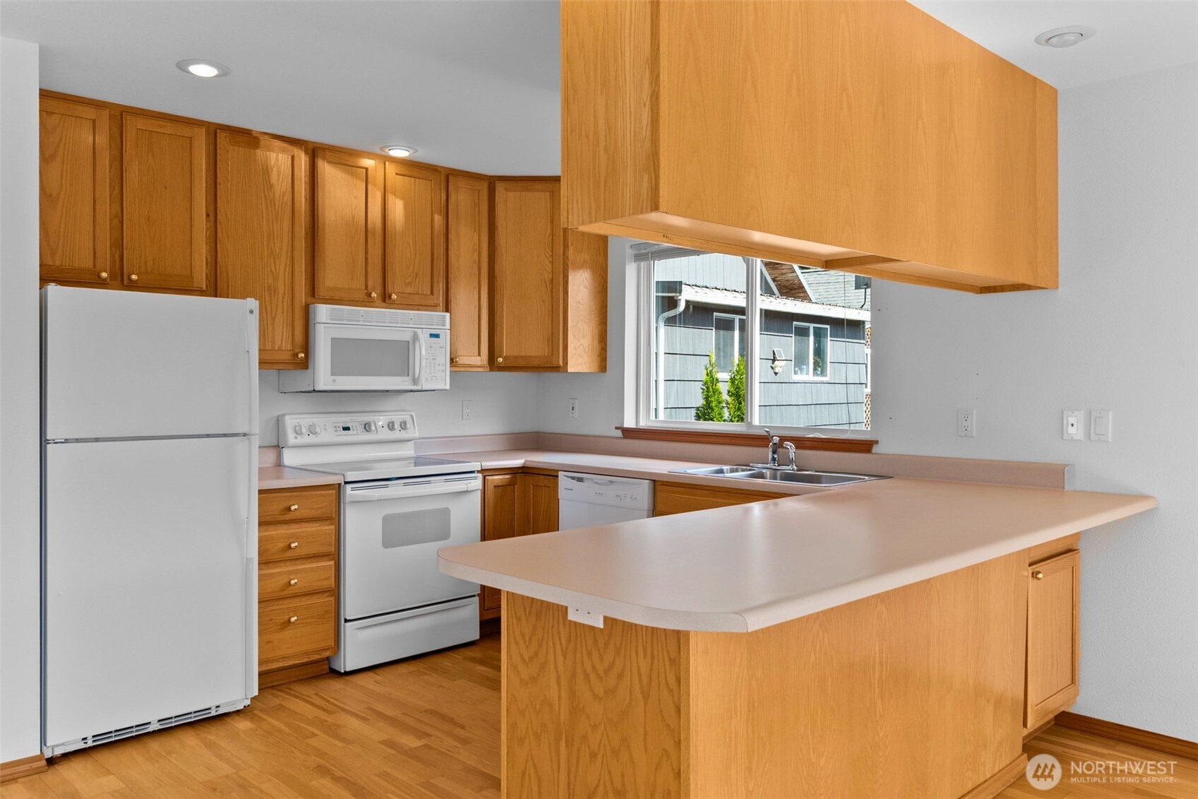 5030 Ad El Road SE, Olympia, WA 98513