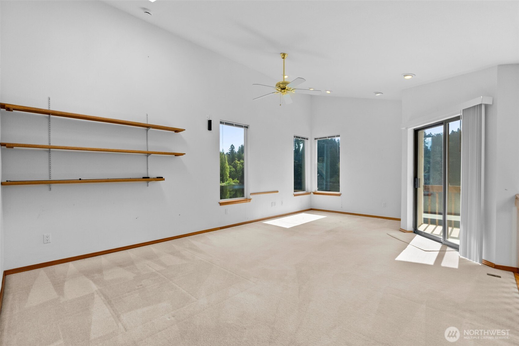 5030 Ad El Road SE, Olympia, WA 98513