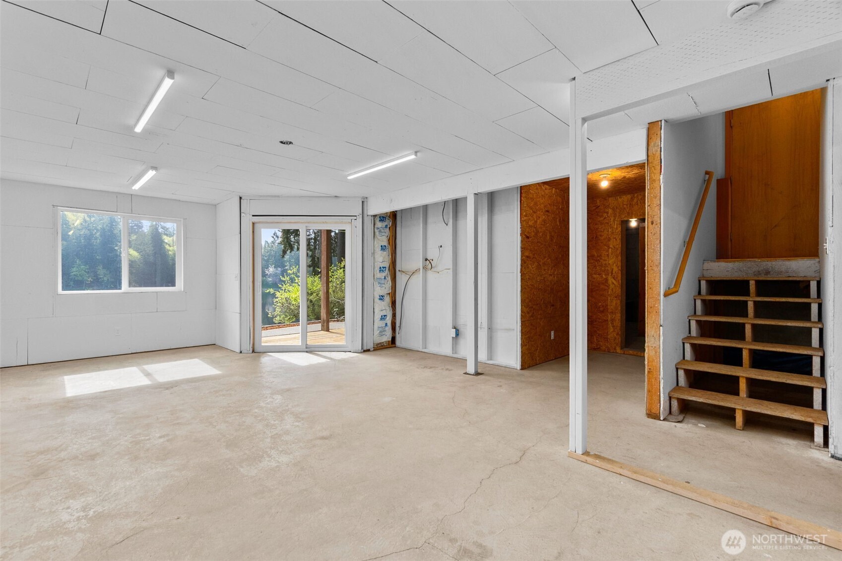 5030 Ad El Road SE, Olympia, WA 98513