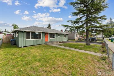 928 Dibb Street , Bremerton, WA 98310