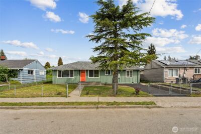 928 Dibb Street , Bremerton, WA 98310 - Photo 2