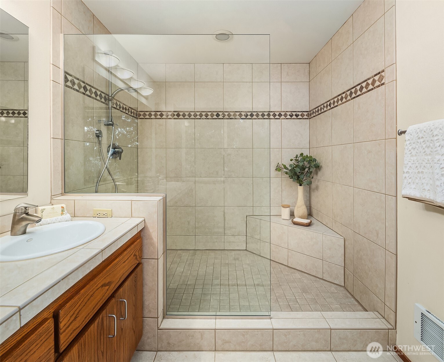 928 Mountain Lane , Edmonds, WA 98020