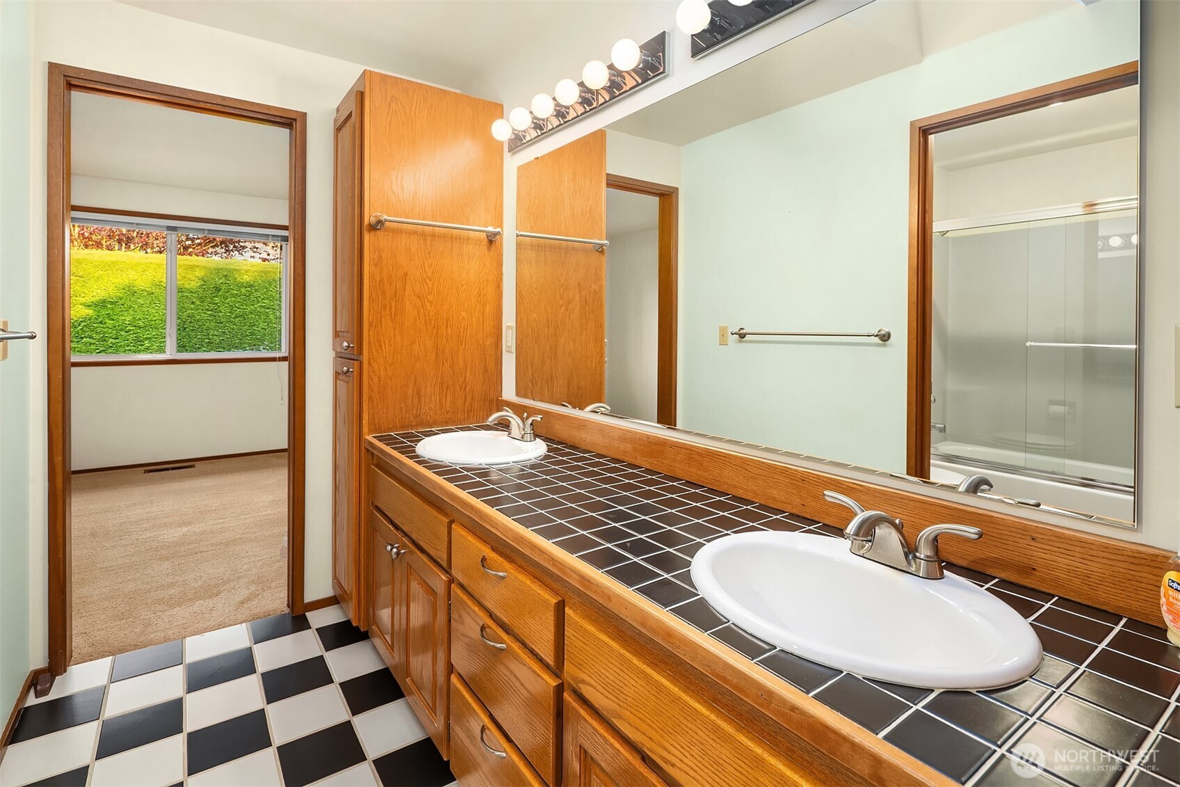928 Mountain Lane , Edmonds, WA 98020