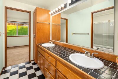 928 Mountain Lane , Edmonds, WA 98020 - Photo 28
