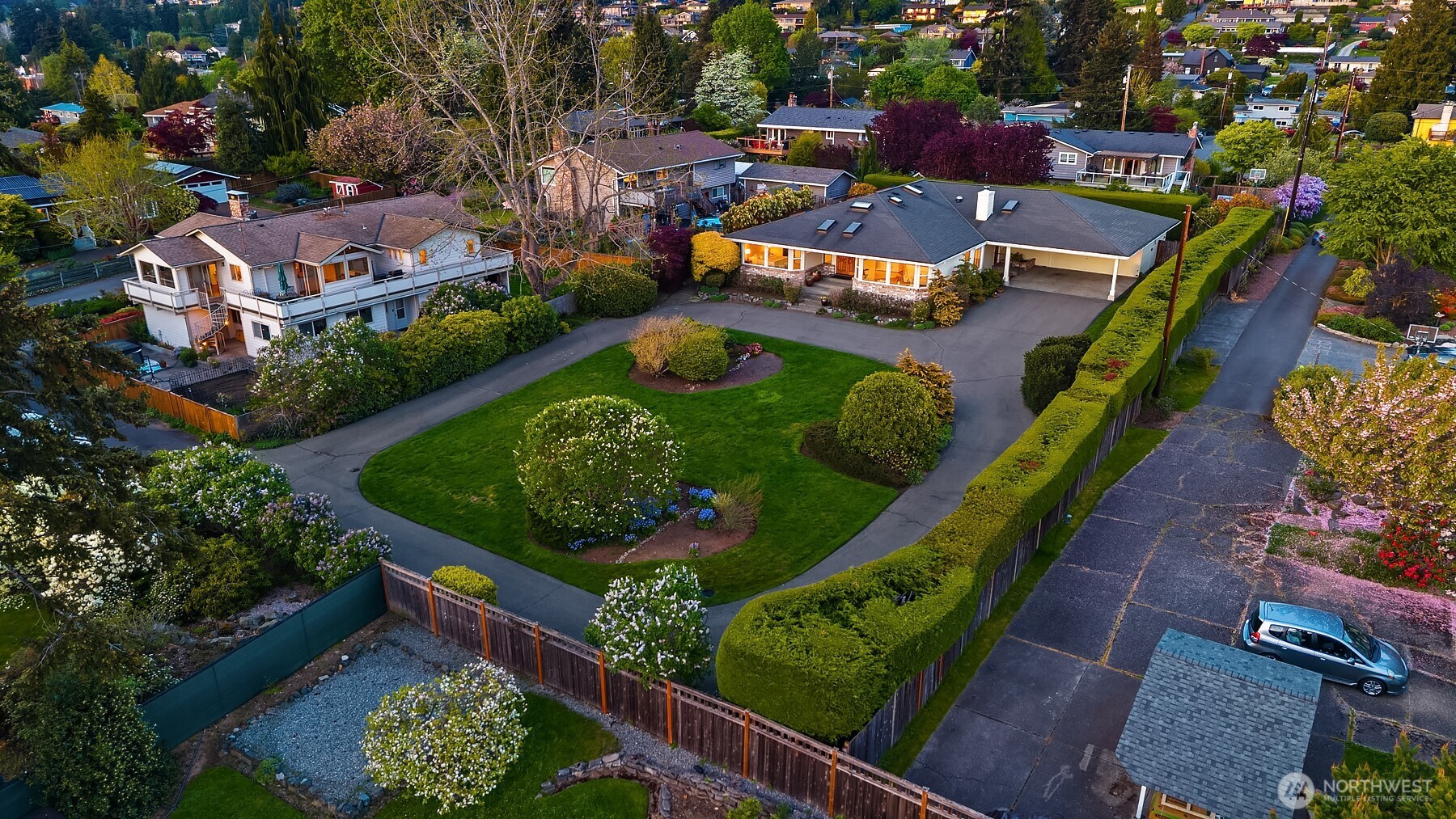 928 Mountain Lane , Edmonds, WA 98020