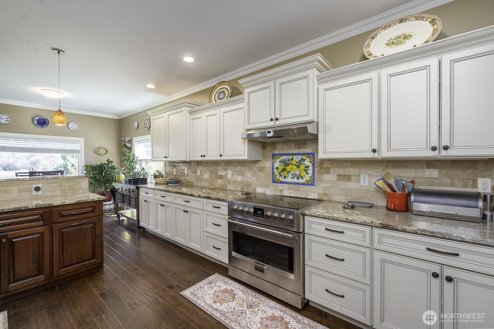 7724 Dune Lake Road SE, Moses Lake, WA 98837