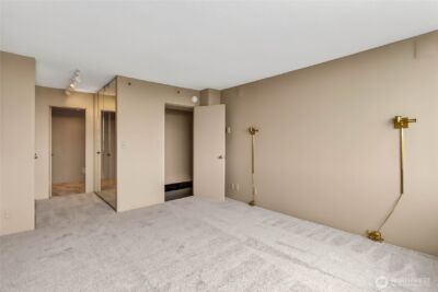 4540 8th Avenue NE #2106, Seattle, WA 98105 - Photo 13