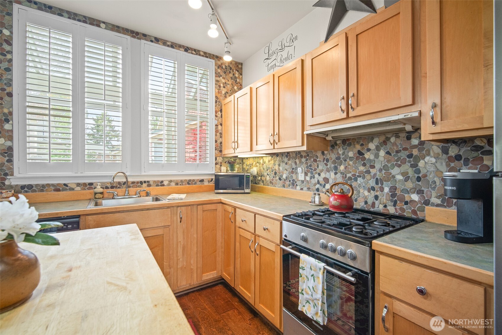2684 Donovan Avenue , Bellingham, WA 98225