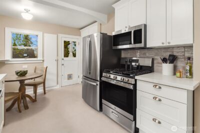 6813 17th Avenue NE, Seattle, WA 98115 - Photo 13