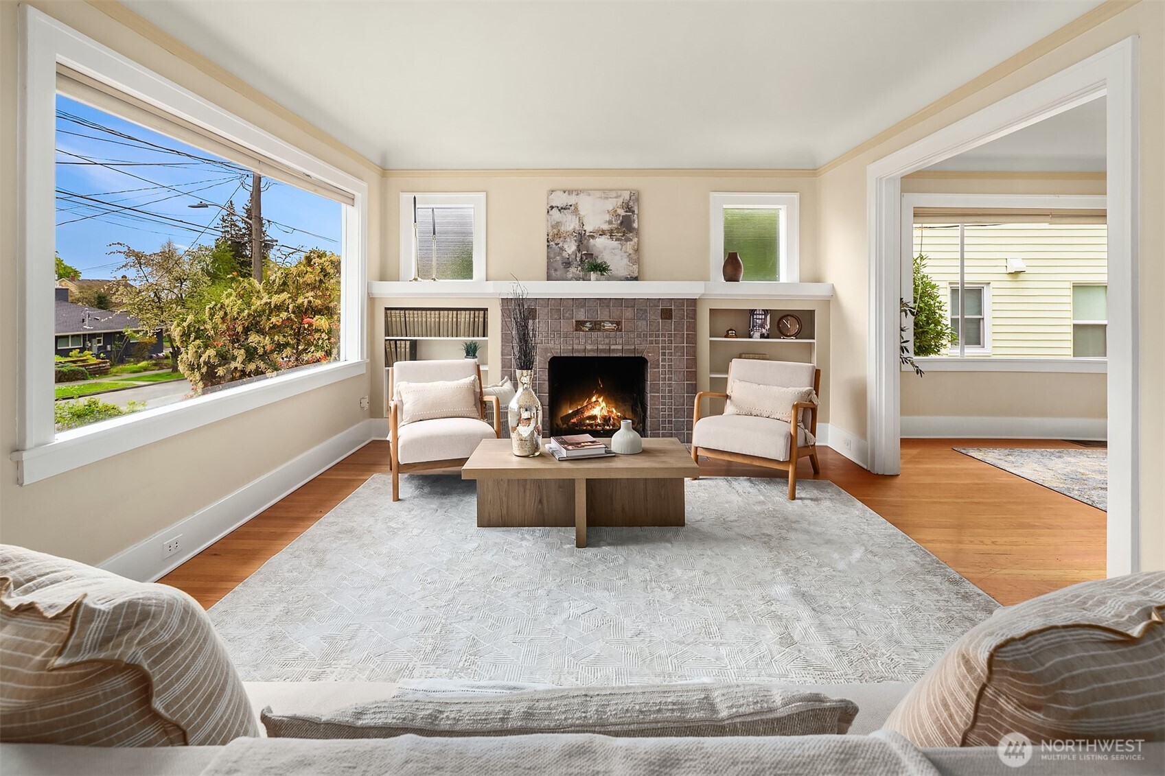 6813 17th Avenue NE, Seattle, WA 98115
