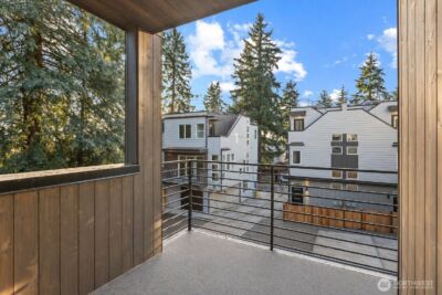 10742 Interlake Avenue N, Seattle, WA 98133 - Photo 19