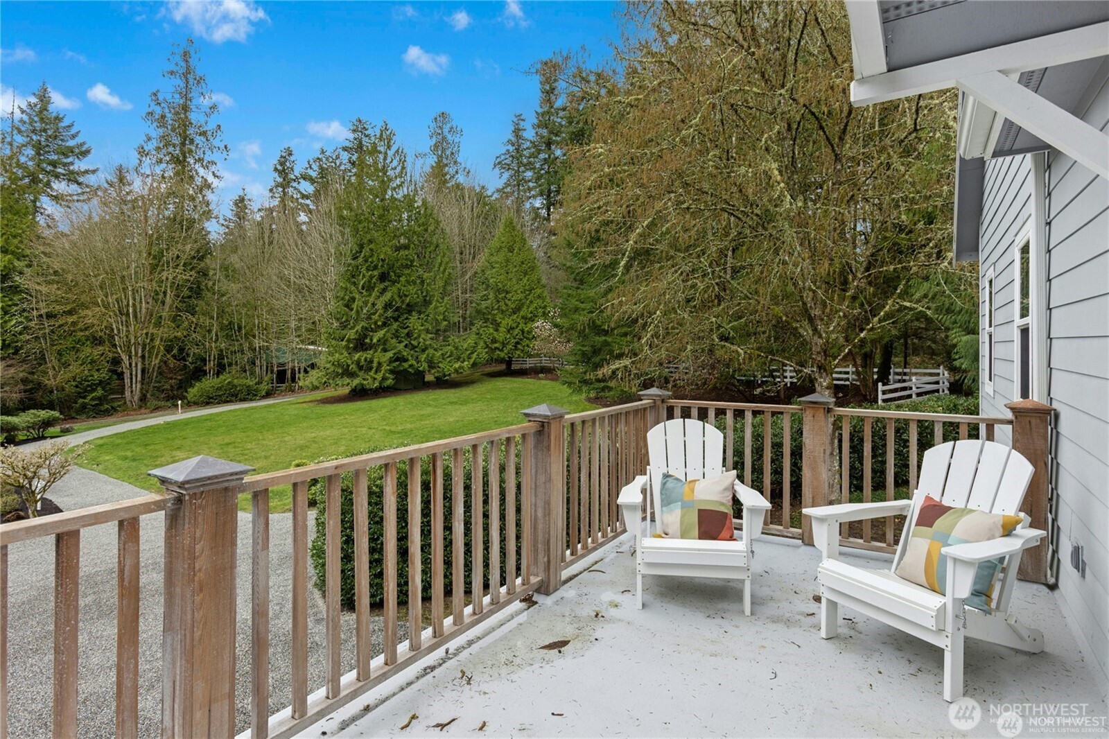 10235 Battle Point Drive NE, Bainbridge Island, WA 98110