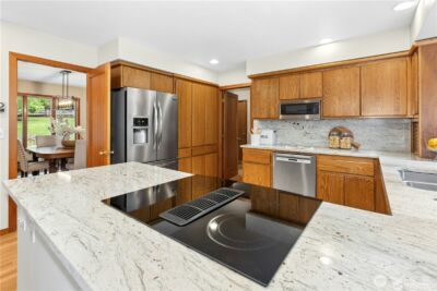 10235 Battle Point Drive NE, Bainbridge Island, WA 98110 - Photo 8