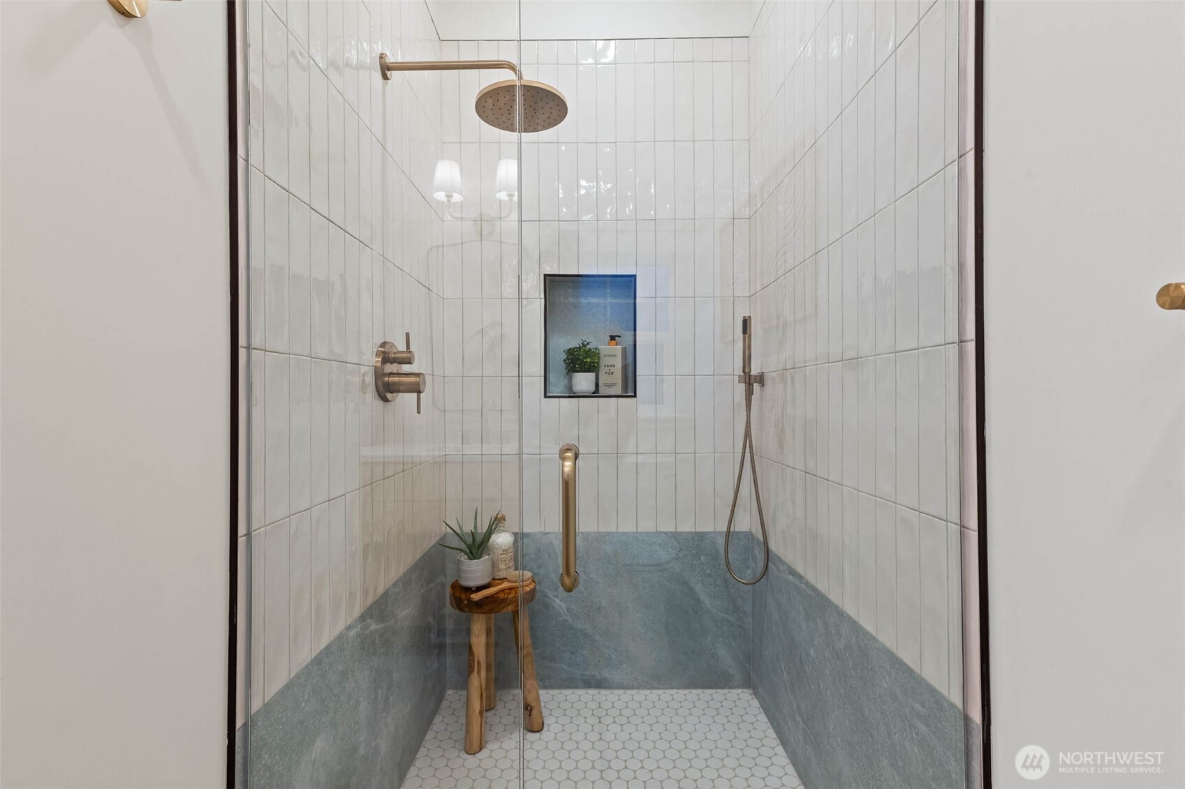 508 22nd Avenue E, Seattle, WA 98112