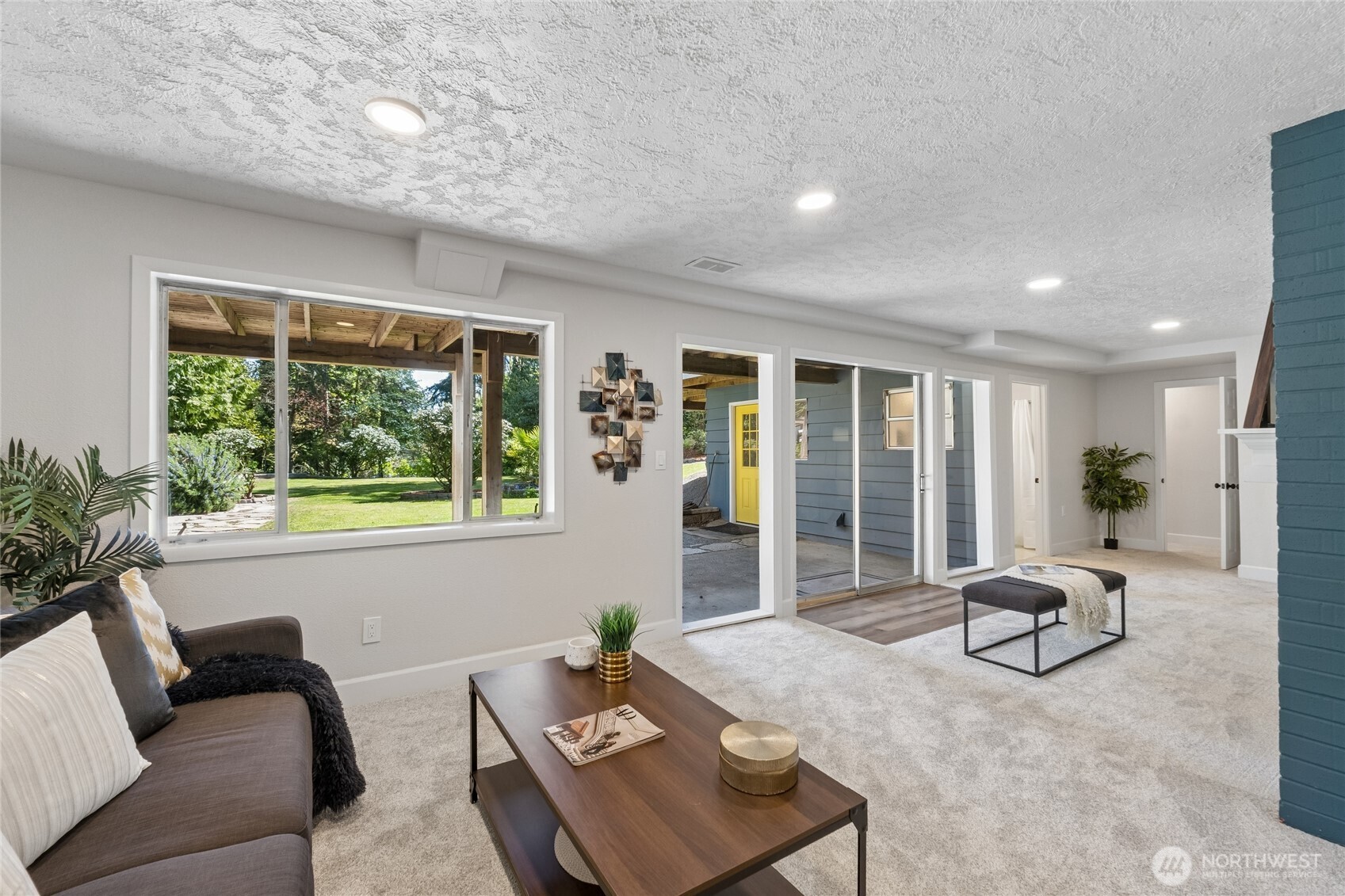18832 1st Place SW, Normandy Park, WA 98166