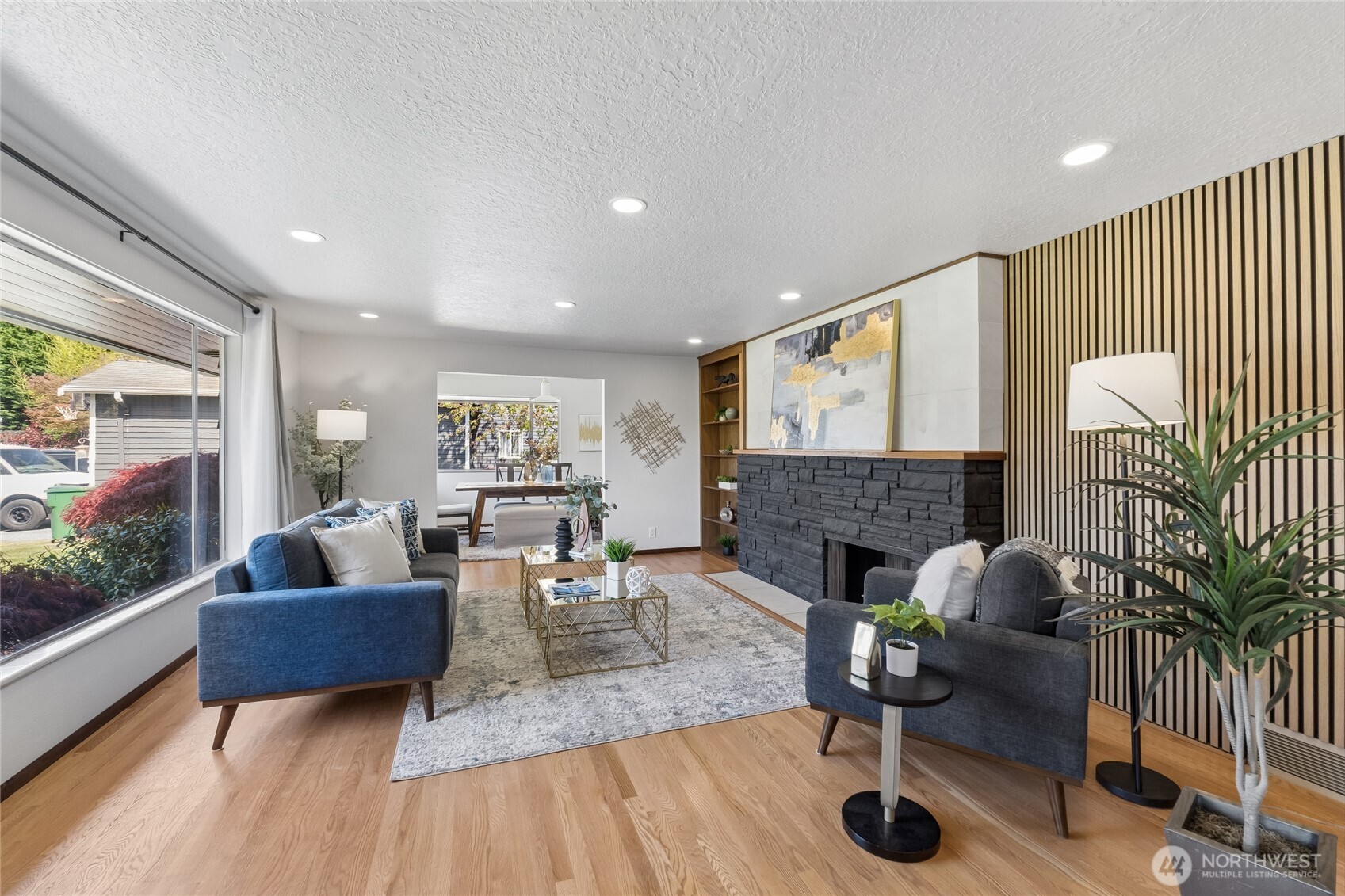18832 1st Place SW, Normandy Park, WA 98166