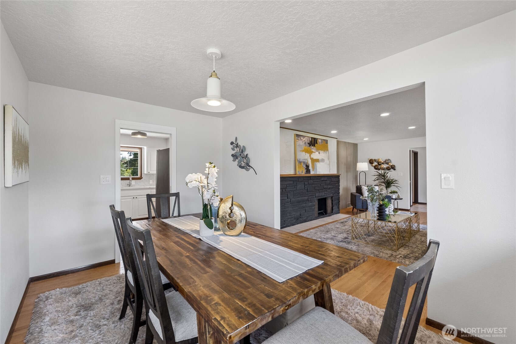 18832 1st Place SW, Normandy Park, WA 98166