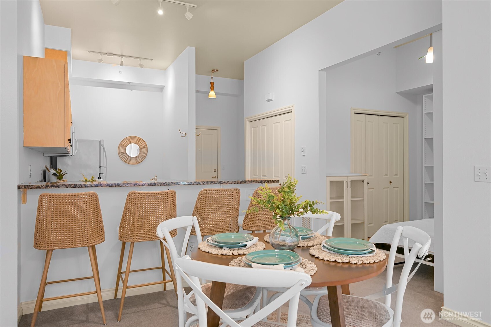 1224 Harris Avenue #202, Bellingham, WA 98225