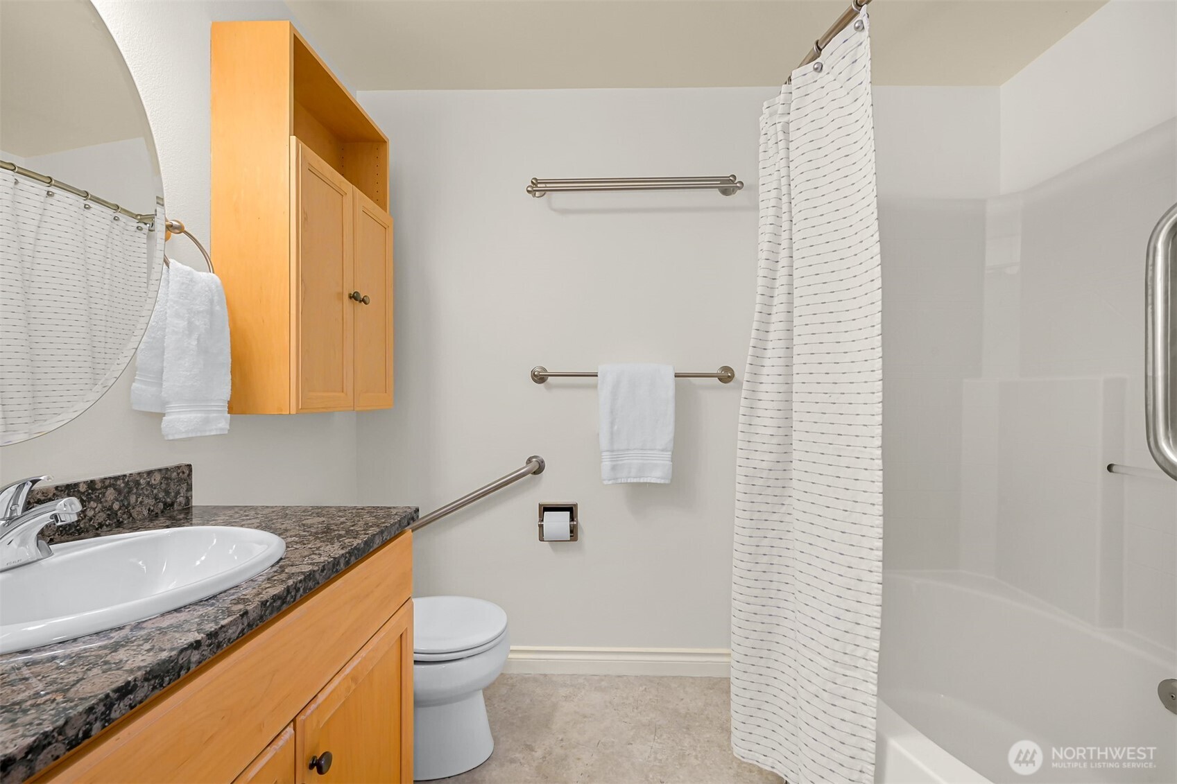1224 Harris Avenue #202, Bellingham, WA 98225