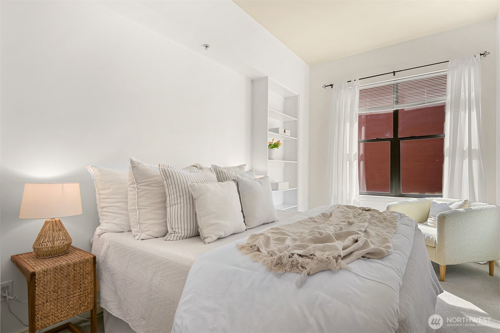1224 Harris Avenue #202, Bellingham, WA 98225