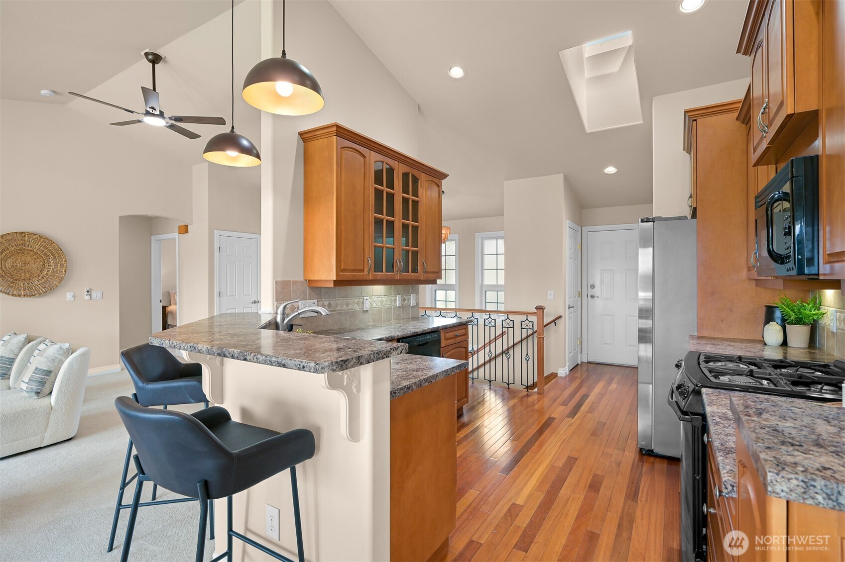 4743 S Golf Course Drive , Blaine, WA 98230
