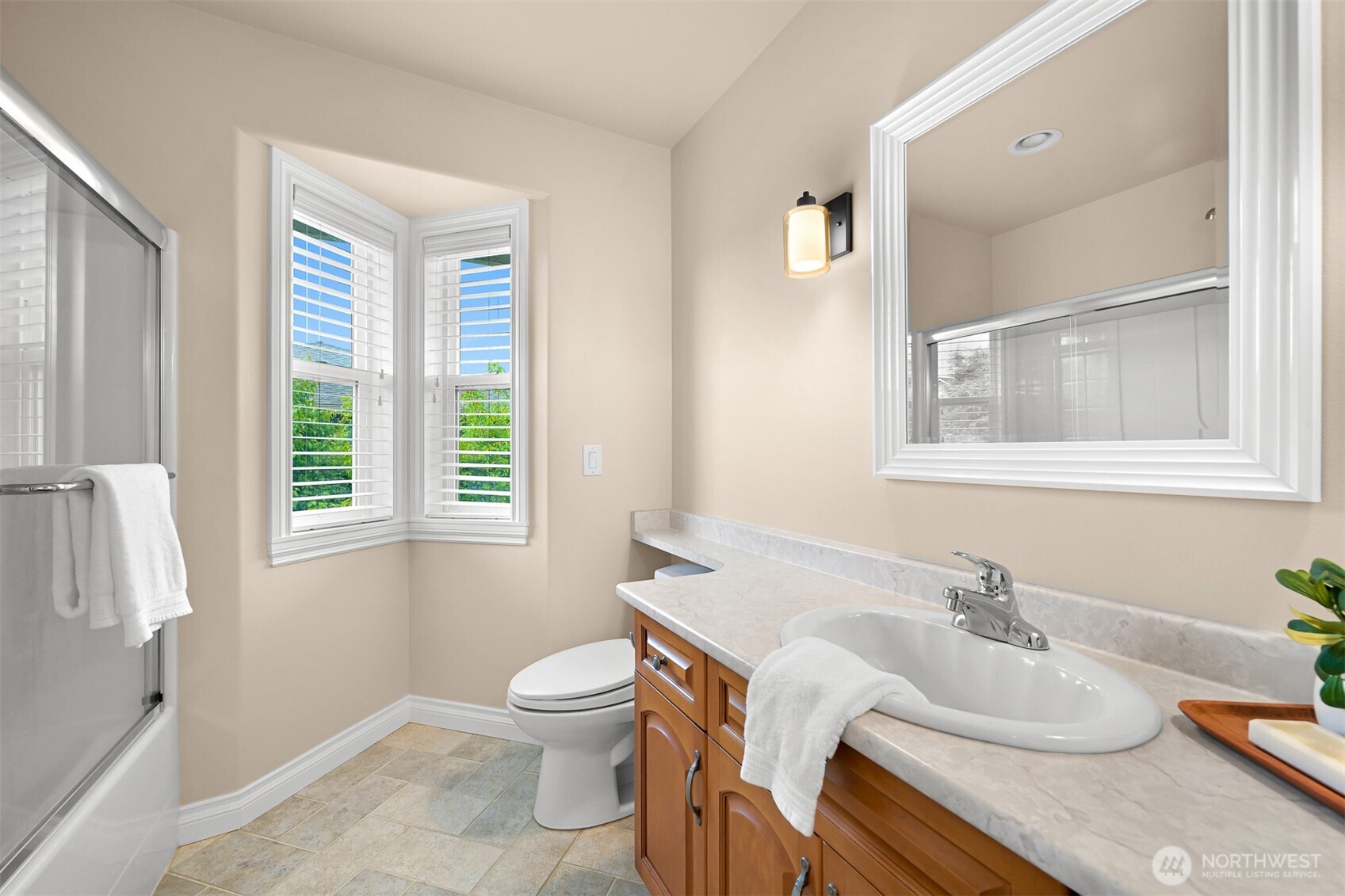 4743 S Golf Course Drive , Blaine, WA 98230