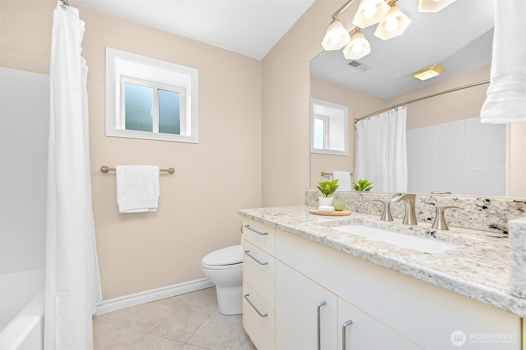 4743 S Golf Course Drive , Blaine, WA 98230