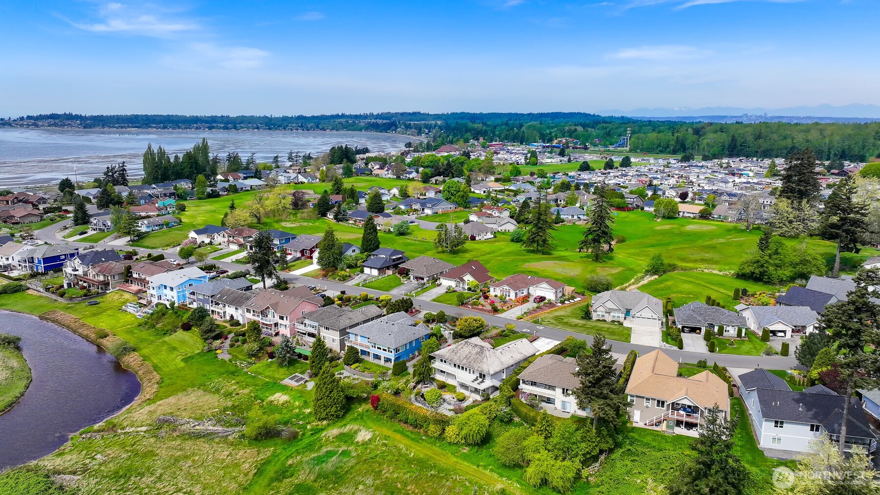 4743 S Golf Course Drive , Blaine, WA 98230