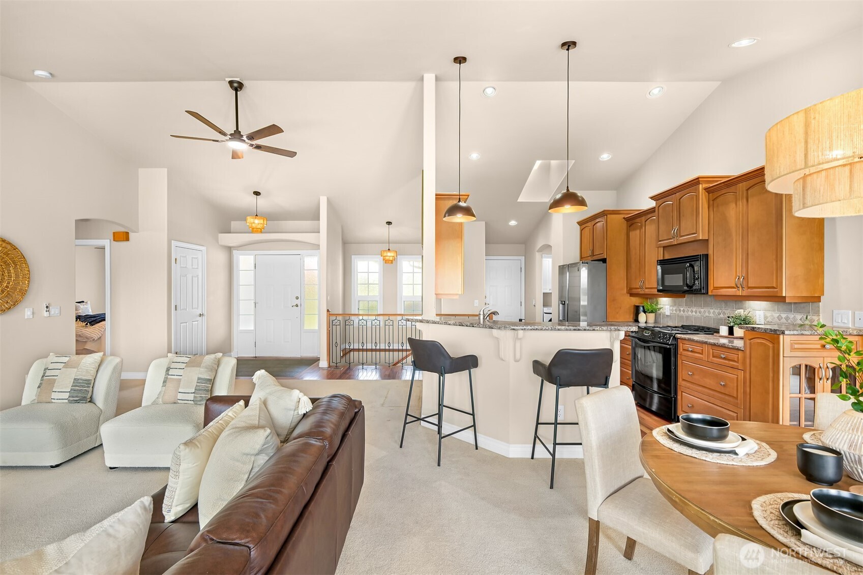 4743 S Golf Course Drive , Blaine, WA 98230