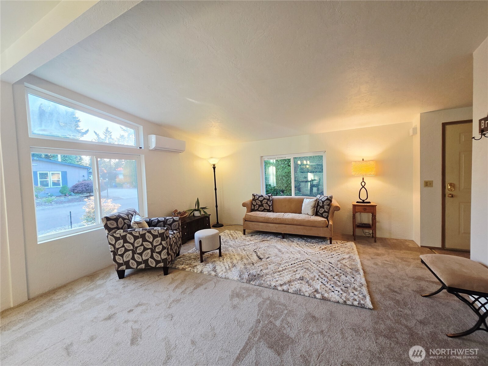 221 Parkwood Boulevard , Sequim, WA 98382