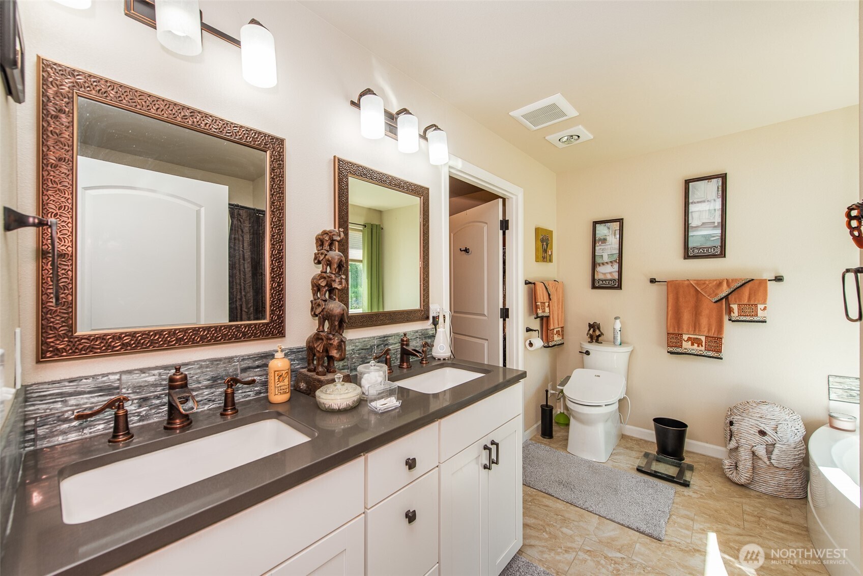 192 Michael Earl Way , Sequim, WA 98382